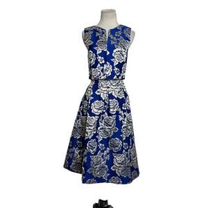 Sister Jane blue floral print set midi skirt Medium - blouse size small